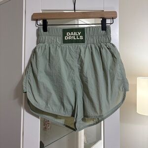 Daily Drills Bounce Shorts size Small